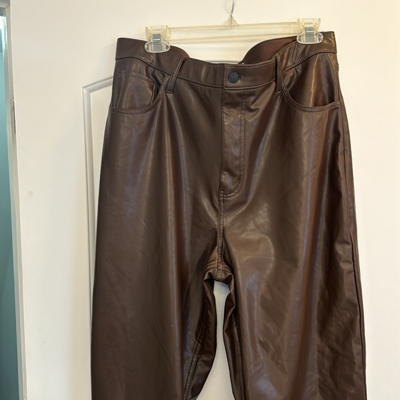 ABERCROMBIE & FITCH CURVE LOVE 90’s STRAIGHT HIGH RISE BROWN PANT 16L - Picture 2 of 6